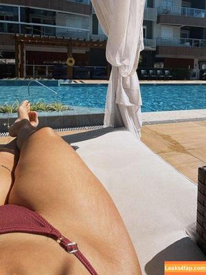 Lara Castro photo #0015
