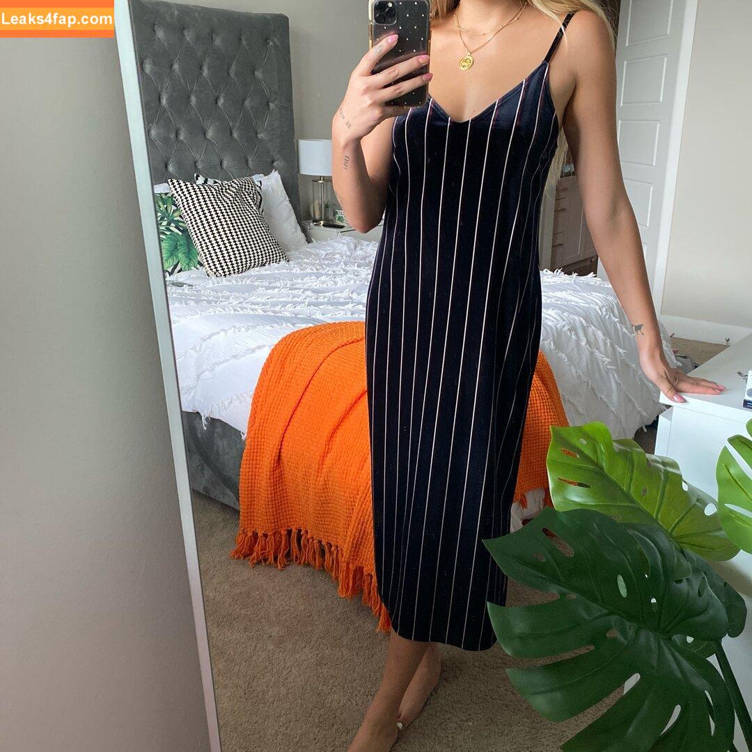 Lara Fraser / The Daily Dropout / larafraser leaked photo photo #0038