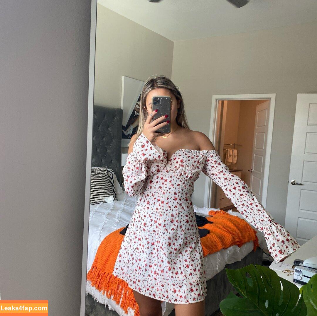 Lara Fraser / The Daily Dropout / larafraser leaked photo photo #0052