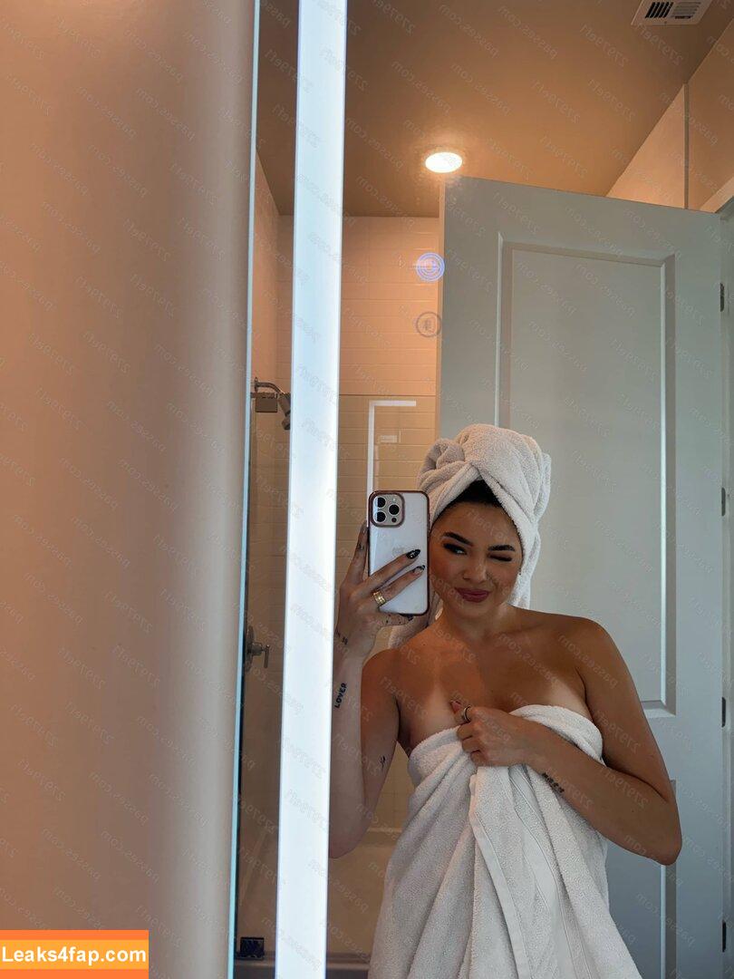 Lara Fraser / The Daily Dropout / larafraser leaked photo photo #0324