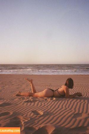 Lara Juice photo #0041