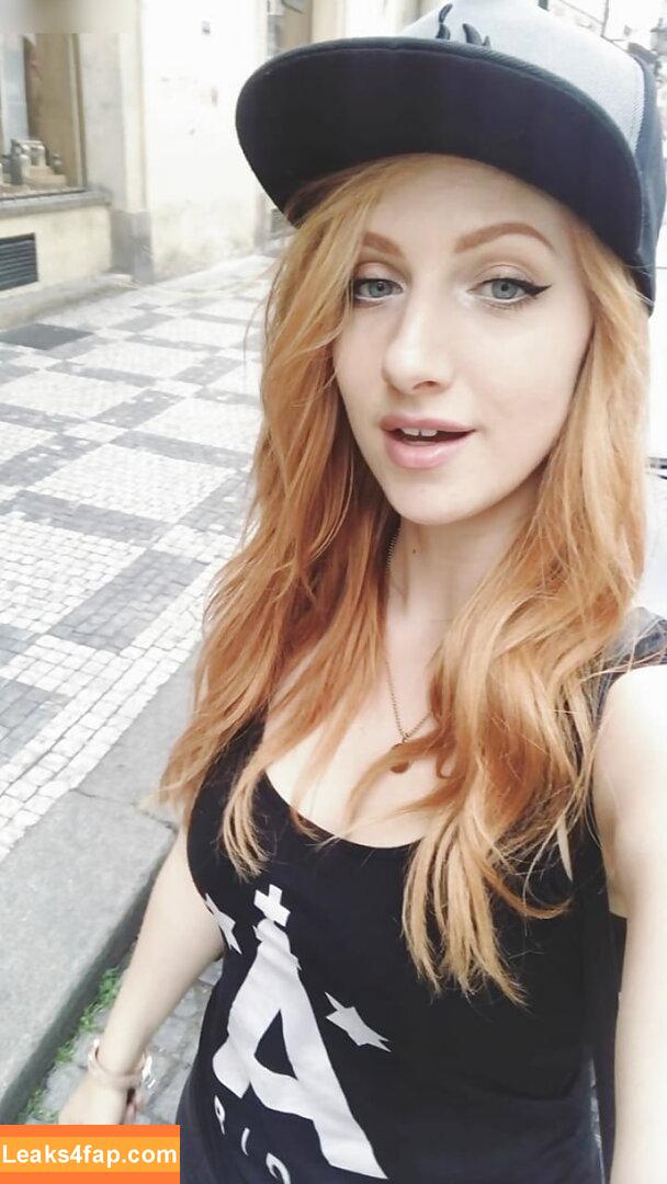 Lara Loft / Lara_Loft / laraloft / sarahtoninx9_ leaked photo photo #0189