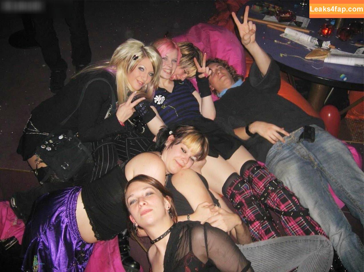 Lara Loft / Lara_Loft / laraloft / sarahtoninx9_ leaked photo photo #0246
