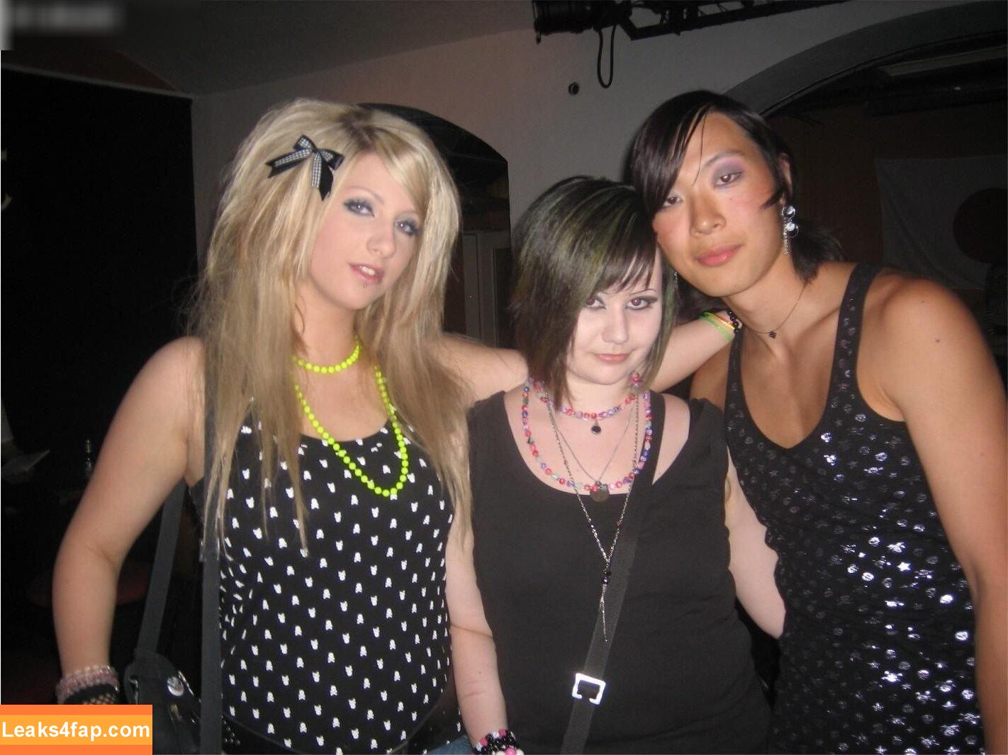 Lara Loft / Lara_Loft / laraloft / sarahtoninx9_ leaked photo photo #0264