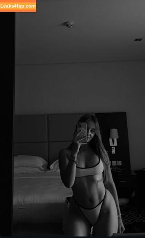Lara_mde photo #0158