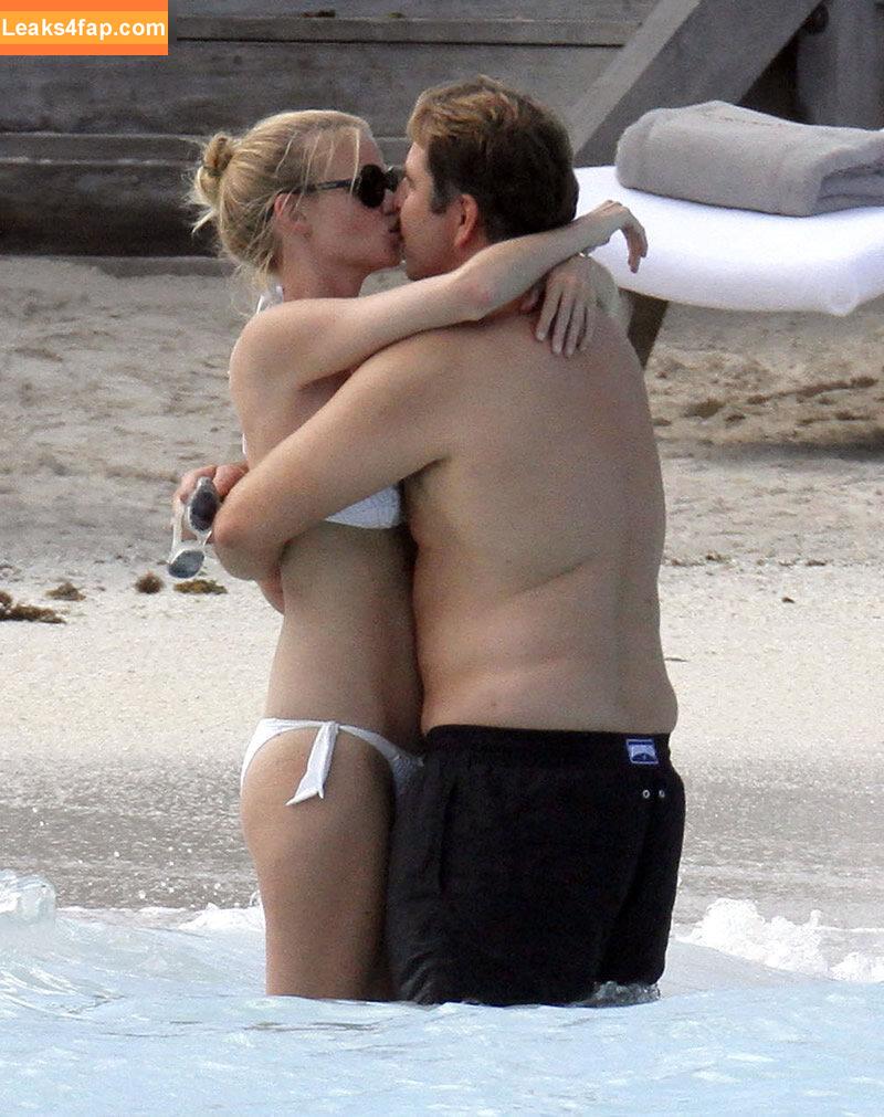 Lara Stone / lara_stone leaked photo photo #0071