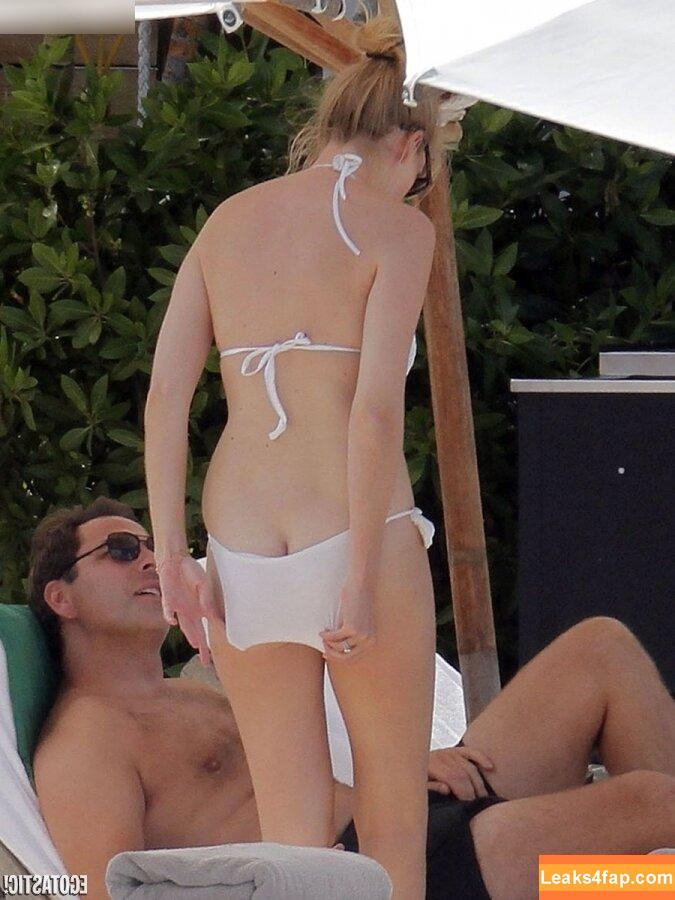 Lara Stone / lara_stone leaked photo photo #0075