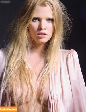 Lara Stone фото #0201