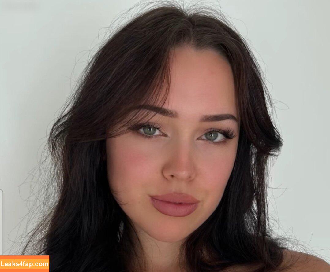 Lara.stxx /  leaked photo photo #0001
