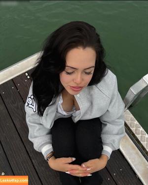 Lara.stxx photo #0018
