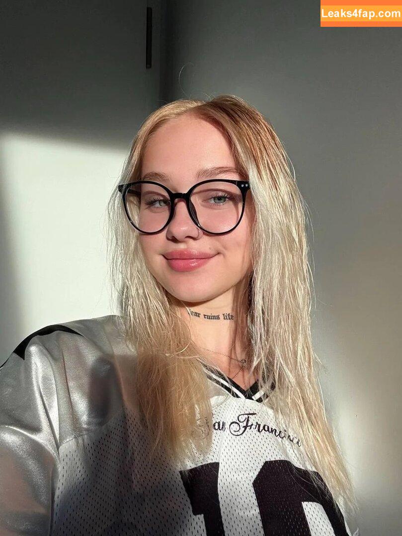 Laracassie / Laracassiie leaked photo photo #0032