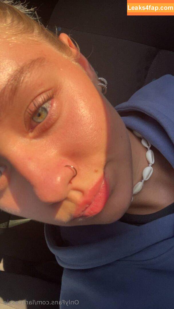 Laracassie / Laracassiie leaked photo photo #0041