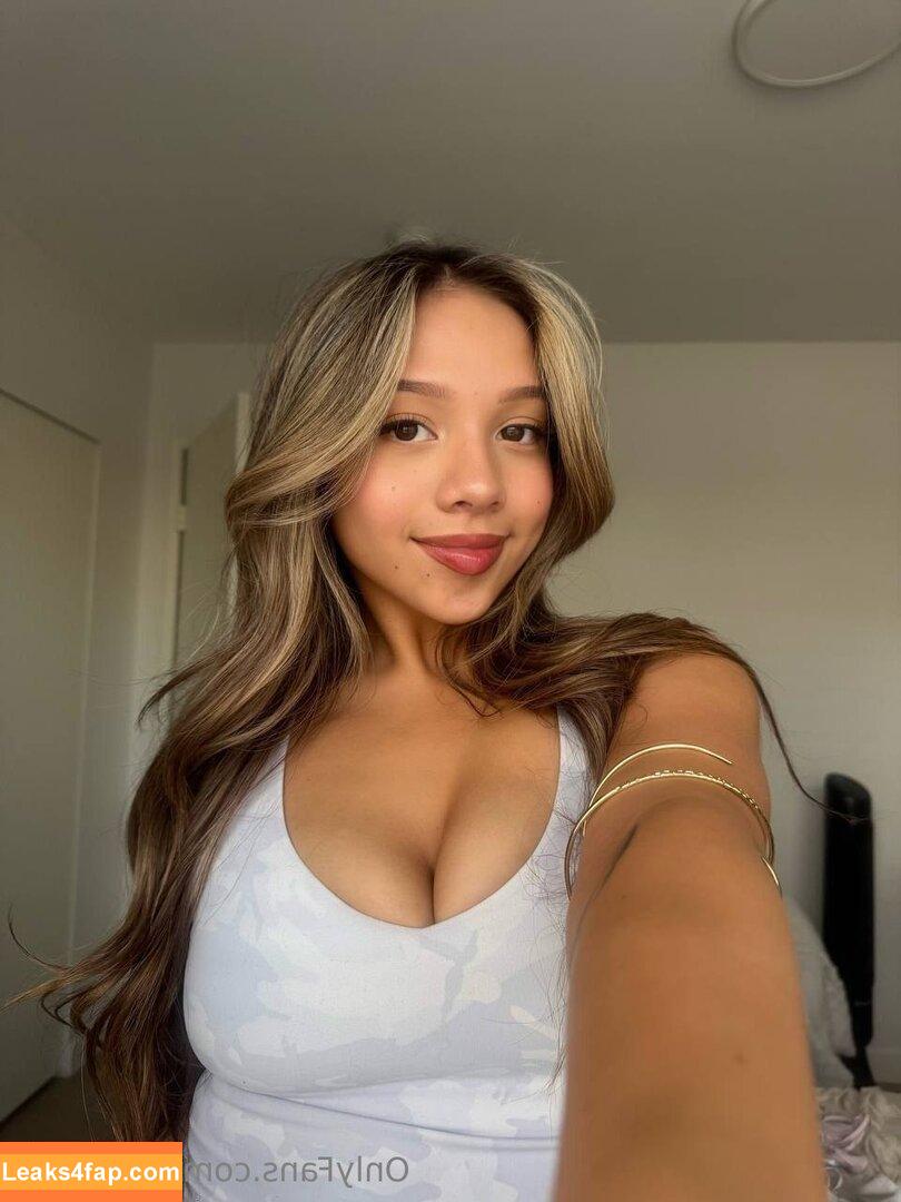 Larahayes / larahayes_ leaked photo photo #0148