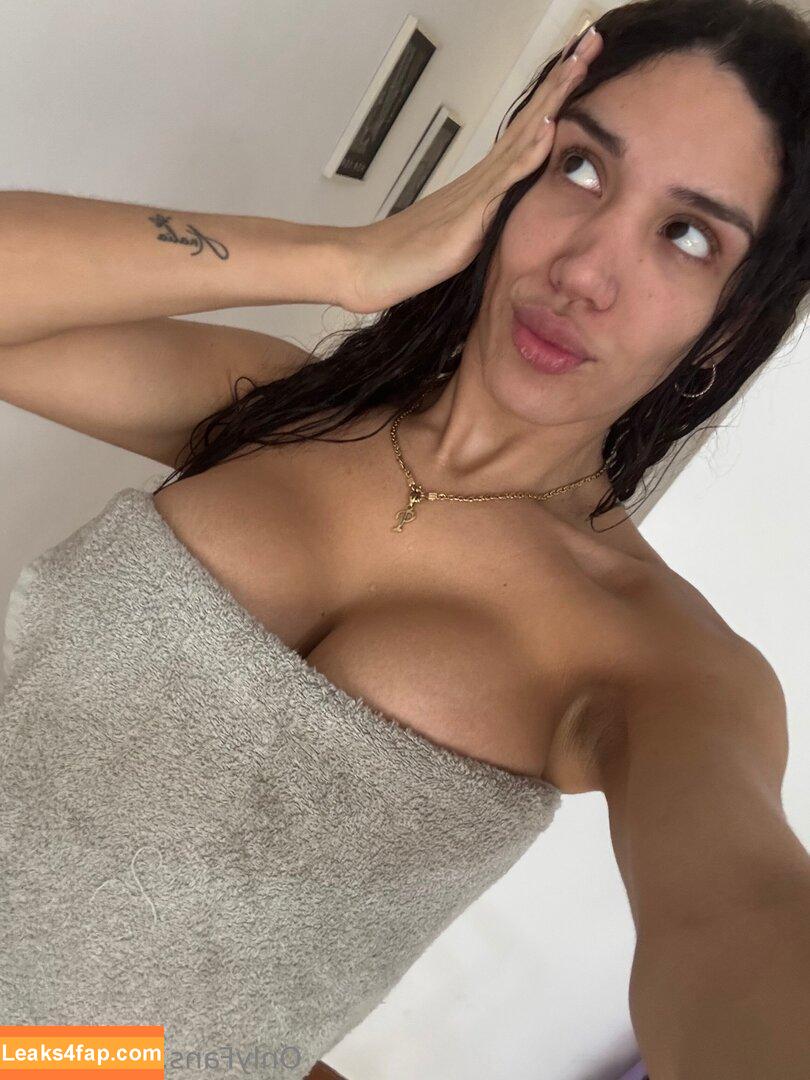 lari.ts /  leaked photo photo #0043