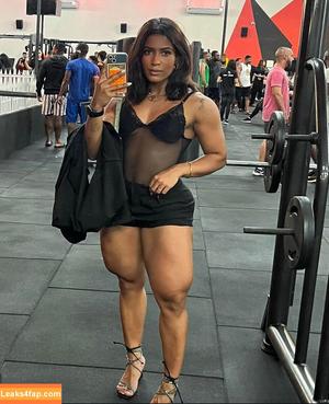 Larissa Felix photo #0004