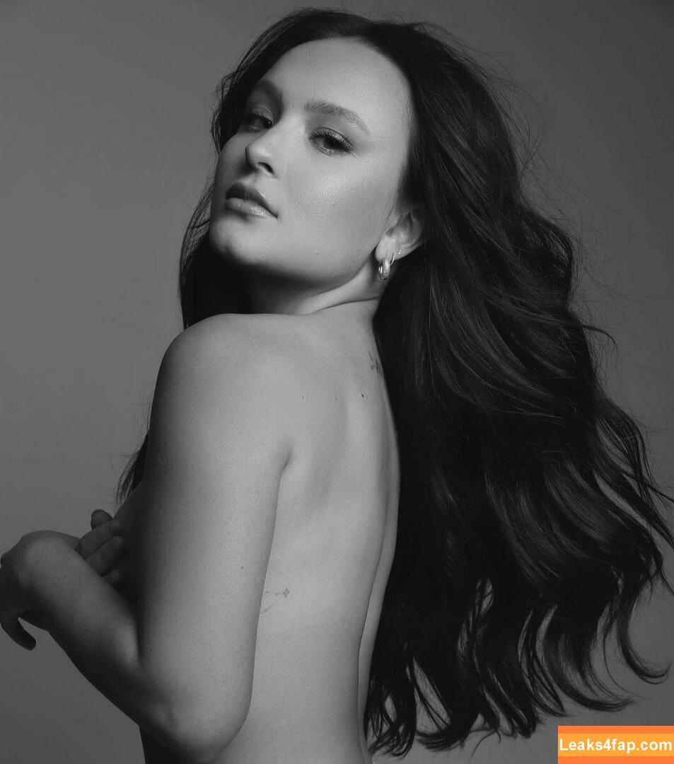 Larissa Manoela / larissamanoela leaked photo photo #0014
