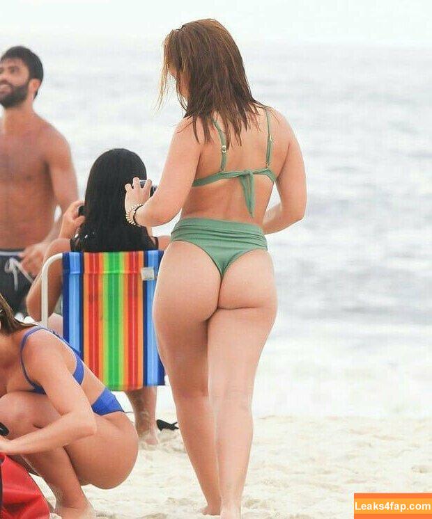 Larissa Manoela / larissamanoela leaked photo photo #0017