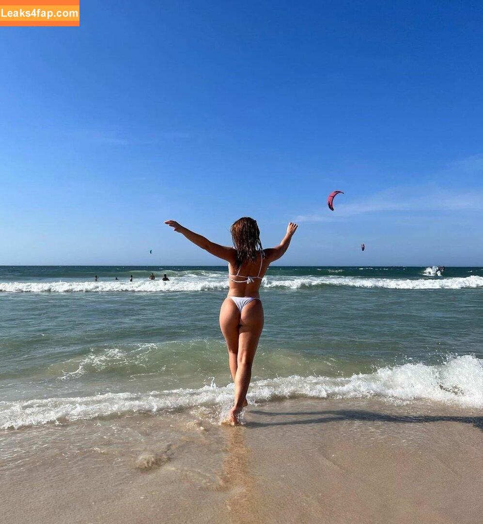 Larissa Manoela / larissamanoela leaked photo photo #0046