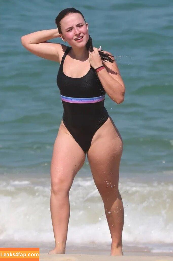 Larissa Manoela / larissamanoela leaked photo photo #0166