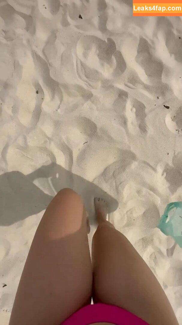 Larissa Manoela / larissamanoela leaked photo photo #0347