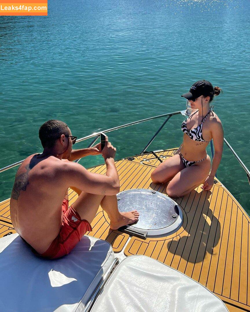 Larissa Manoela / larissamanoela leaked photo photo #0364