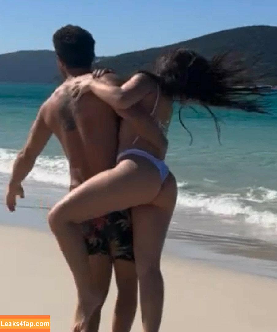 Larissa Manoela / larissamanoela leaked photo photo #0516