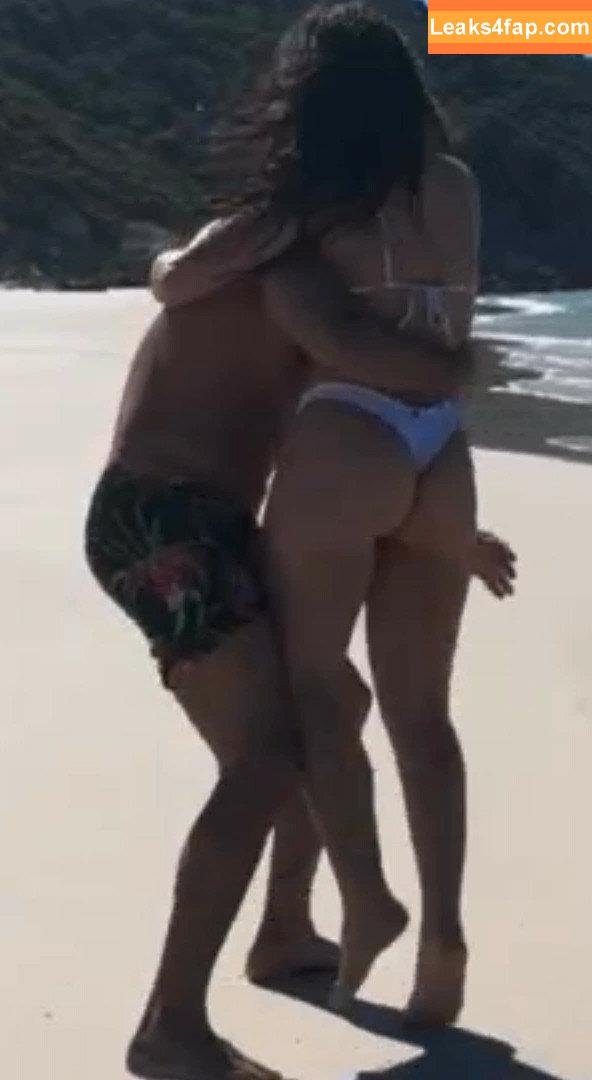 Larissa Manoela / larissamanoela leaked photo photo #0522