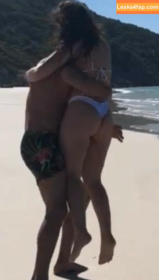 Larissa Manoela / larissamanoela leaked photo photo #0533