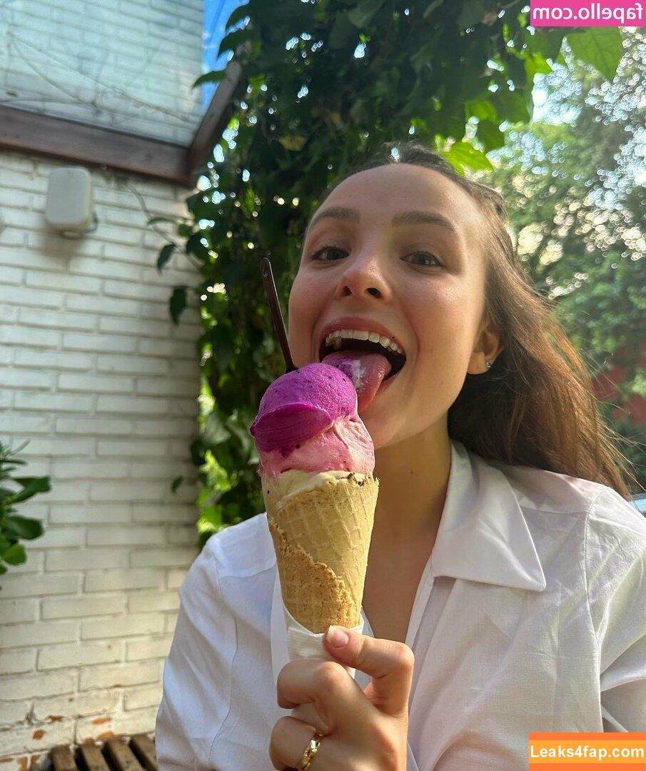 Larissa Manoela / larissamanoela leaked photo photo #0793