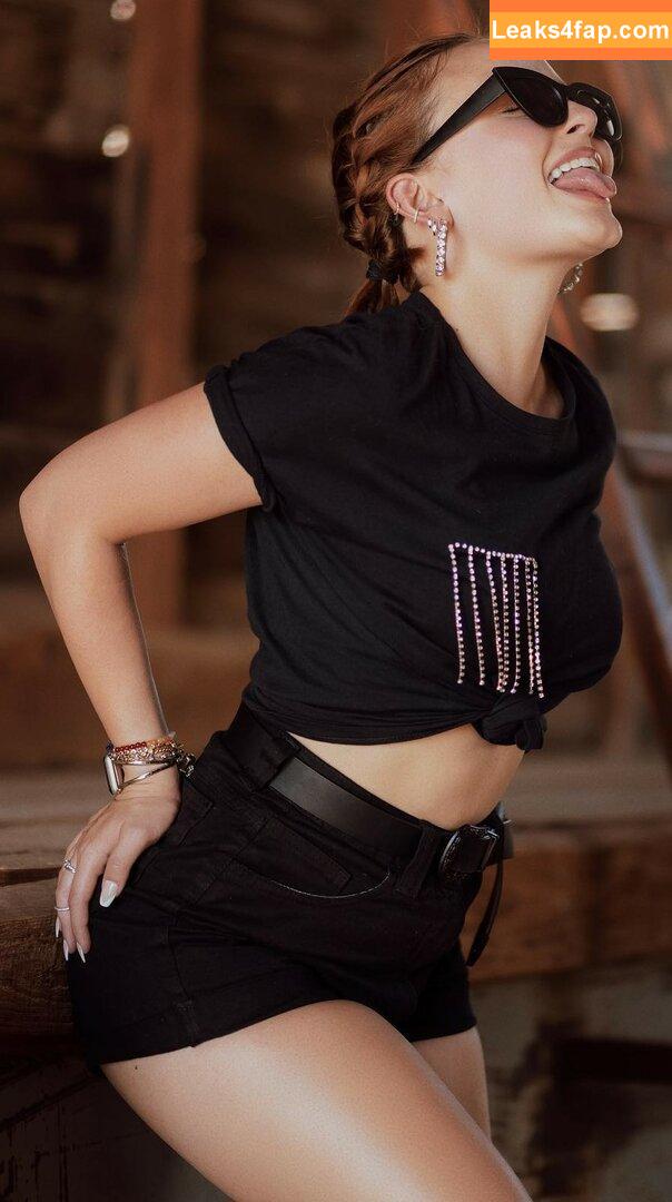Larissa Manoela / larissamanoela leaked photo photo #0911