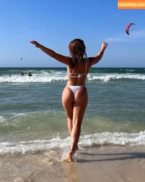 Larissa Manoela photo #0022