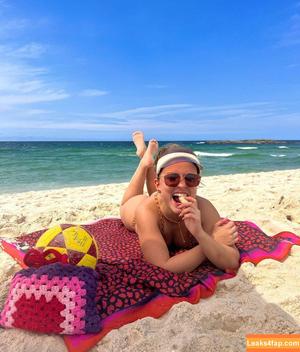 Larissa Manoela photo #0051