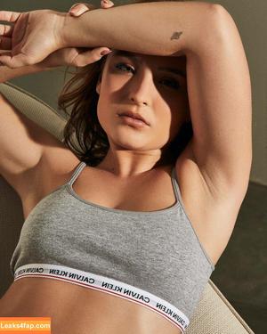 Larissa Manoela photo #0339