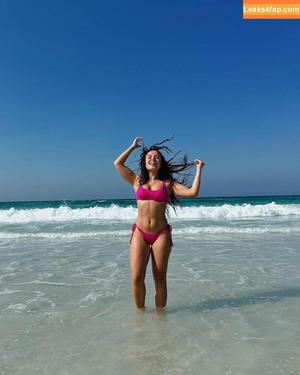 Larissa Manoela photo #0680