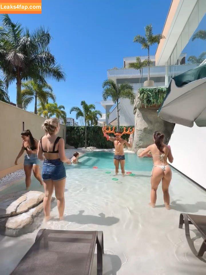 Larissa Manoela / larissamanoela leaked photo photo #1357