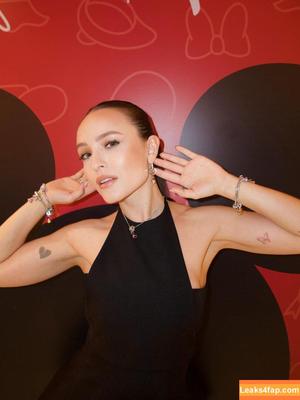 Larissa Manoela photo #1259