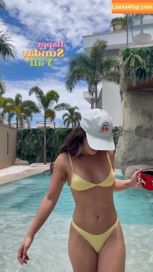 Larissa Manoela photo #1384