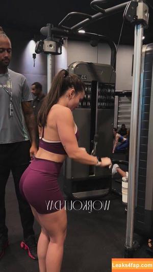 Larissa Manoela photo #1402