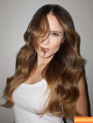 Larissa Manoela photo #1432