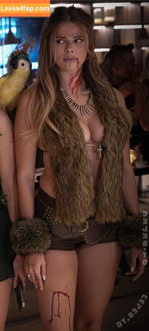 Larissa Neumann / tigerlariz leaked photo photo #0364