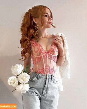 Larissa Opitz photo #0076