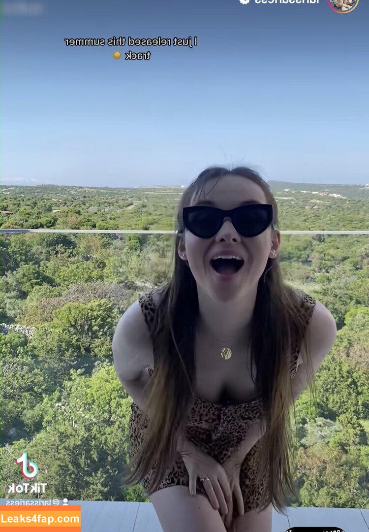 Larissa Rieß / larissariess leaked photo photo #0021