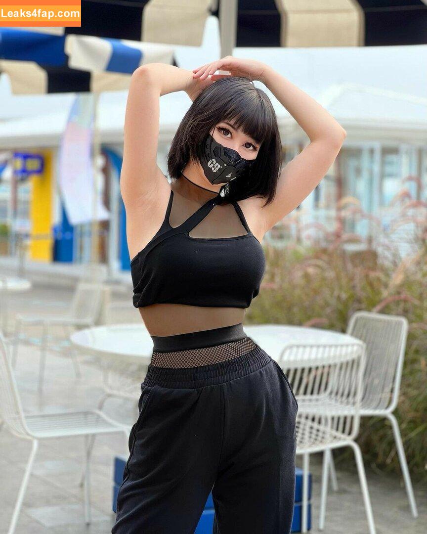 Larissa Rochefort / larissarochefort / larochefort11 leaked photo photo #0076