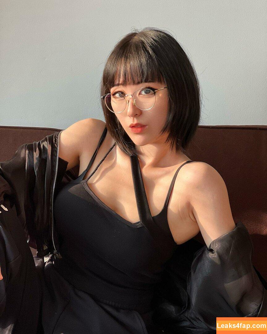 Larissa Rochefort / larissarochefort / larochefort11 leaked photo photo #0103