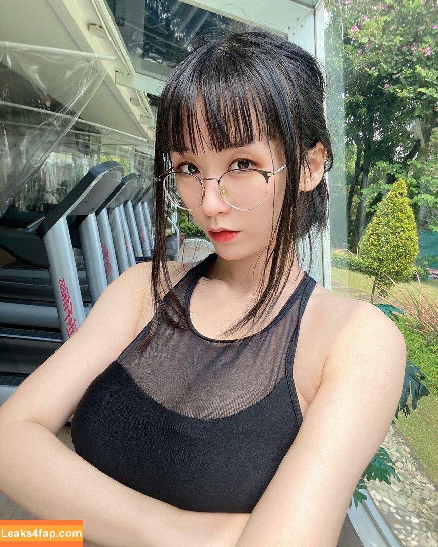 Larissa Rochefort / larissarochefort / larochefort11 leaked photo photo #0207