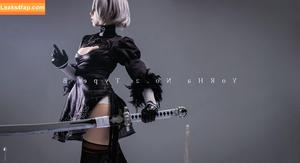 Larissa Rochefort фото #0002