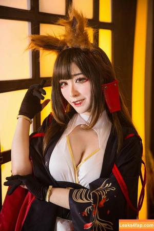 Larissa Rochefort фото #0005