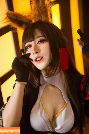 Larissa Rochefort фото #0006