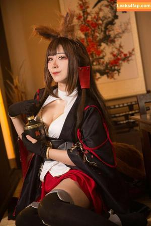 Larissa Rochefort фото #0009