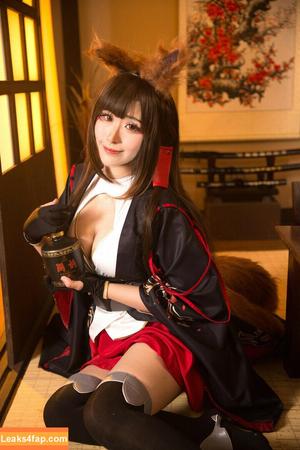 Larissa Rochefort фото #0015